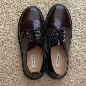 Pull and Bear Doc flats
